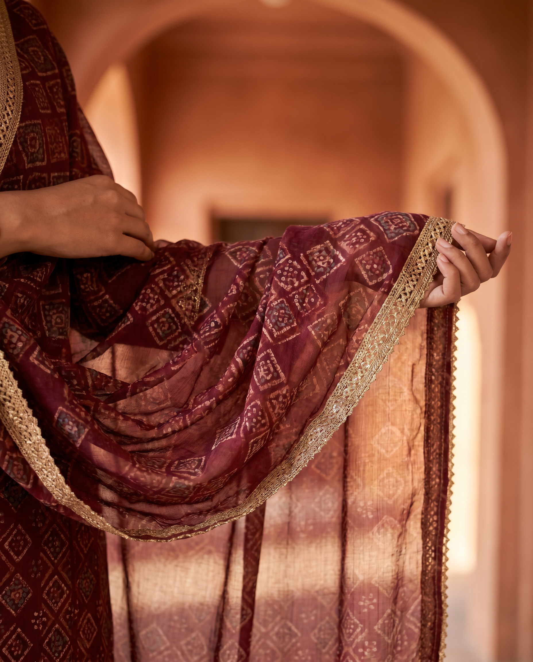 Maroon Printed Maslin Gown Salwar Suit Set - dupatta detail