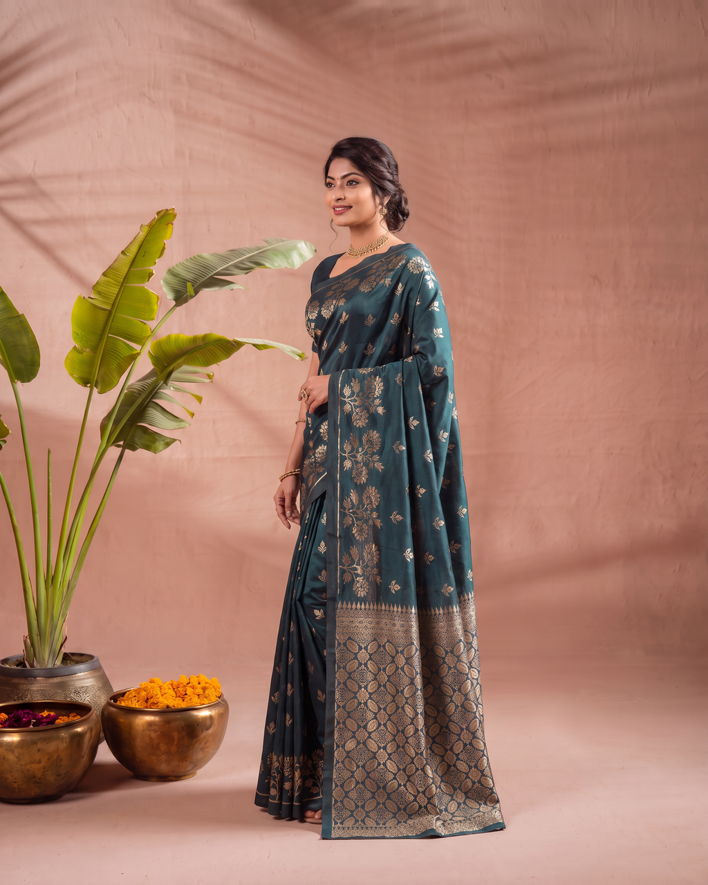 Meera Floral Butta Paithani Silk Saree - Airforce Blue - side drape