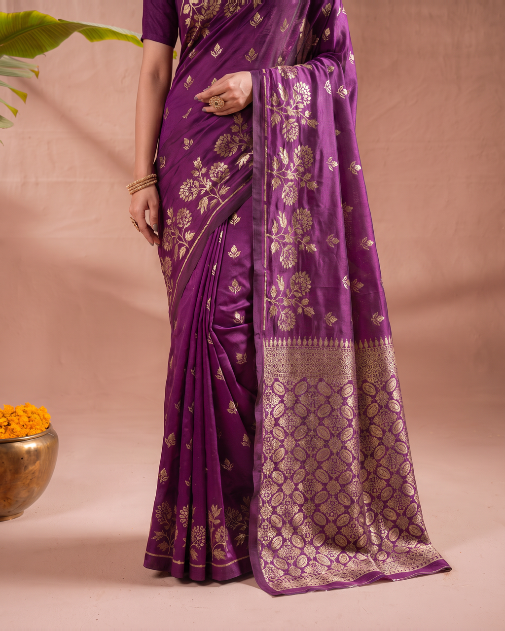 Meera Floral Butta Paithani Silk Saree - Purple - lower border closeup