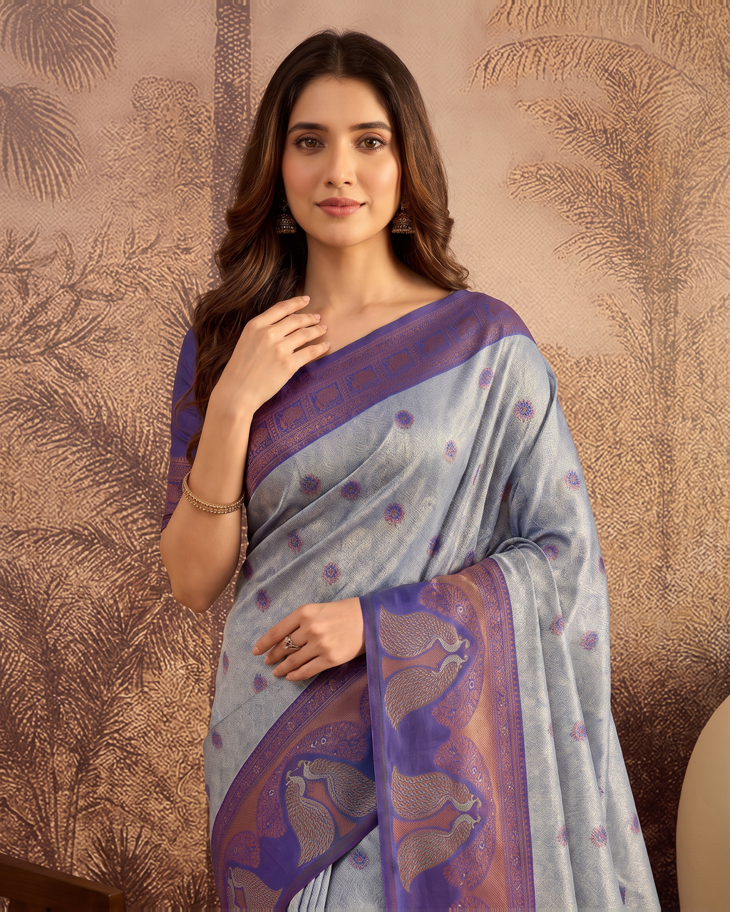 Mishka Colour Rich Festive Saree with Traditional Finish - Grey Purple - upper closeup