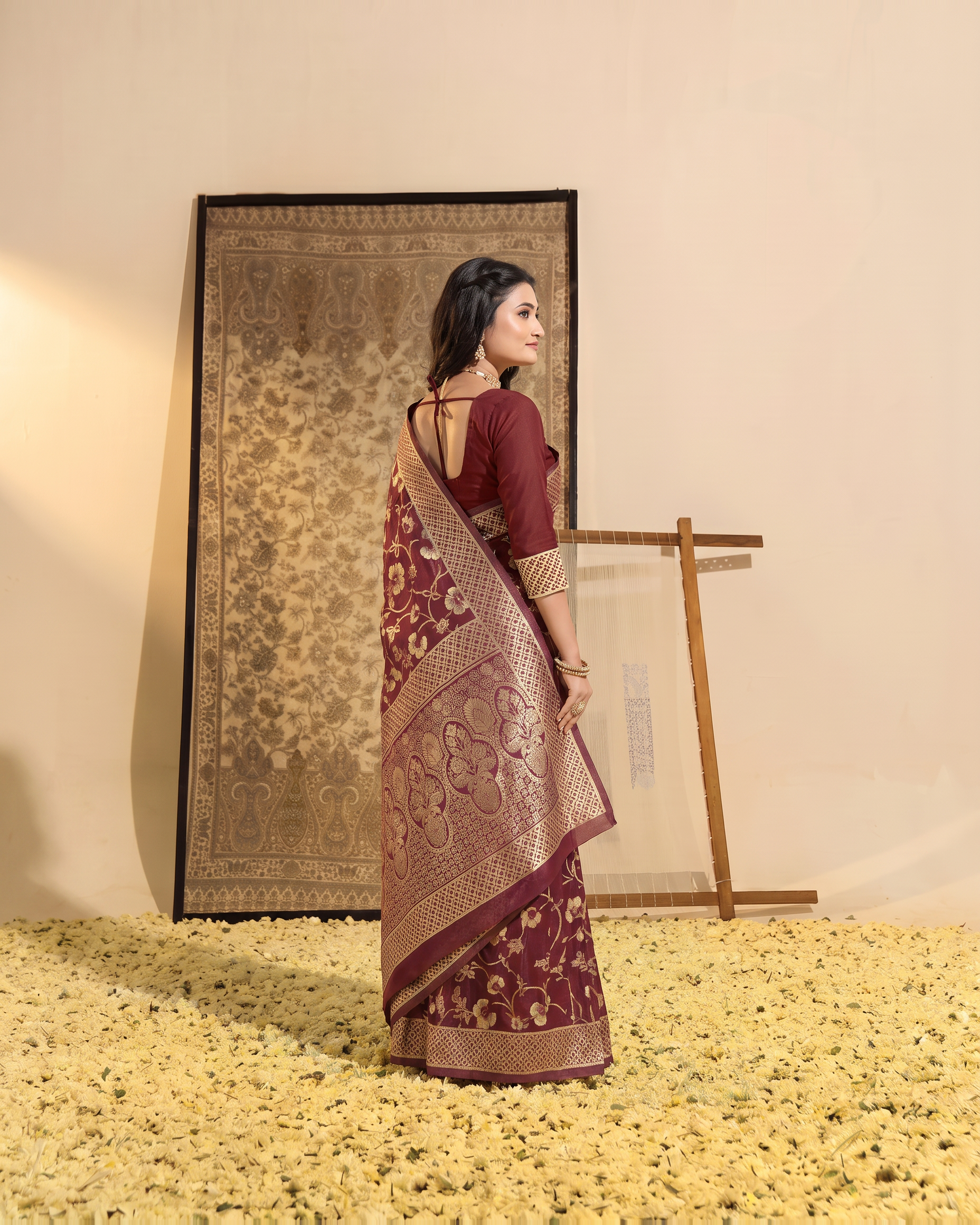 Mrinalini Blooming Garden Silk Saree - Maroon - side drape