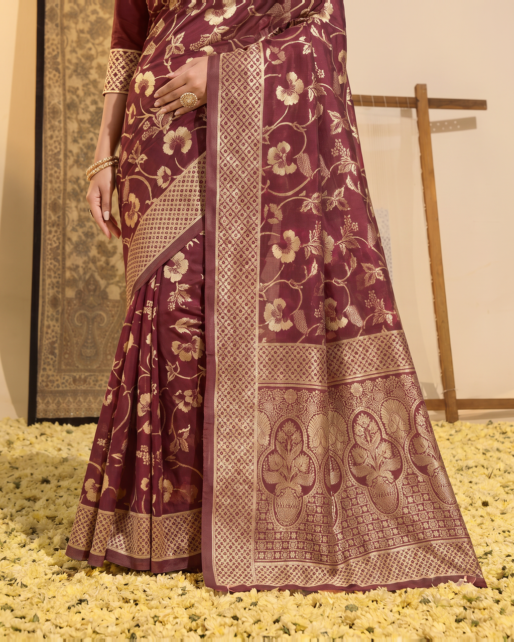 Mrinalini Blooming Garden Silk Saree - Maroon - lower border closeup