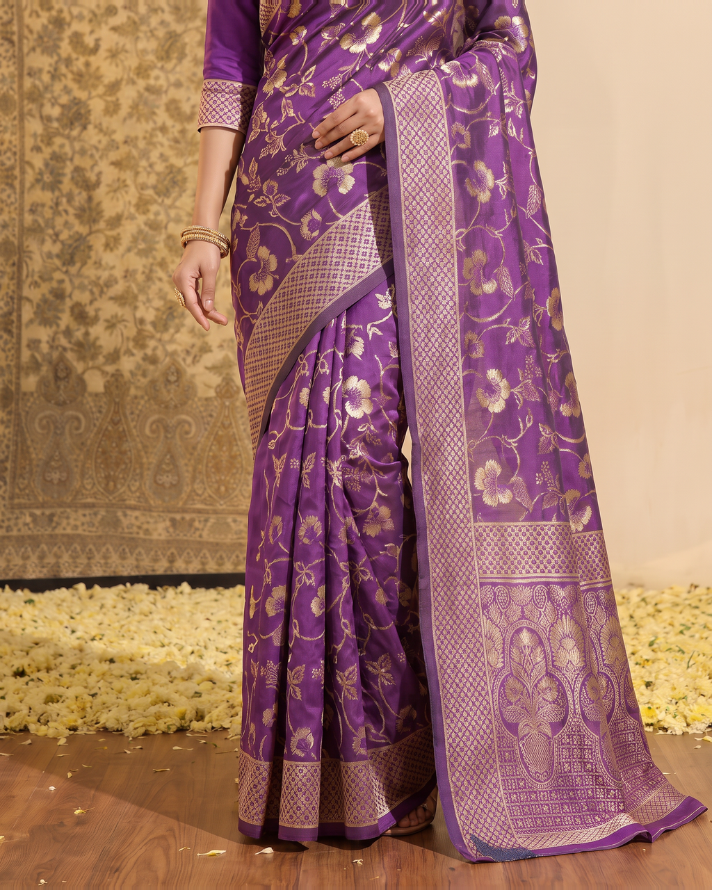 Mrinalini Blooming Garden Silk Saree - Purple - lower border closeup