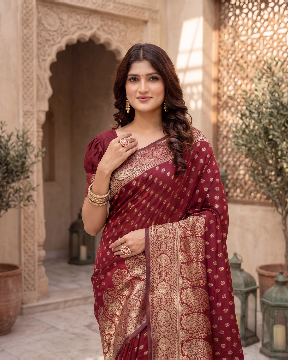 Padmalaya Ornate Paisley Pallu Silk Saree - Maroon - upper closeup