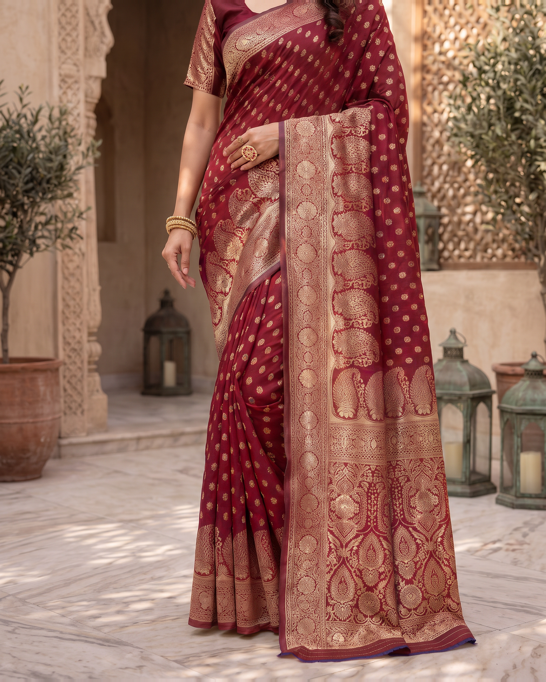Padmalaya Ornate Paisley Pallu Silk Saree - Maroon - lower border closeup