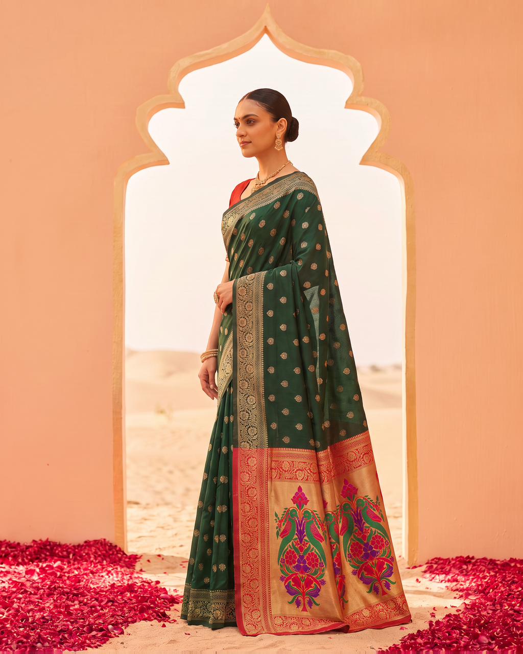 Pranavi Festive Border Paithani Silk Saree - Green - side drape