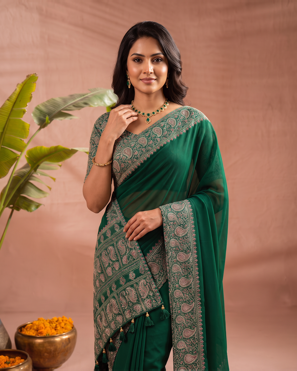 Prisha Green Gaji Festive Saree with Classic Pallu - Green - upper closeup