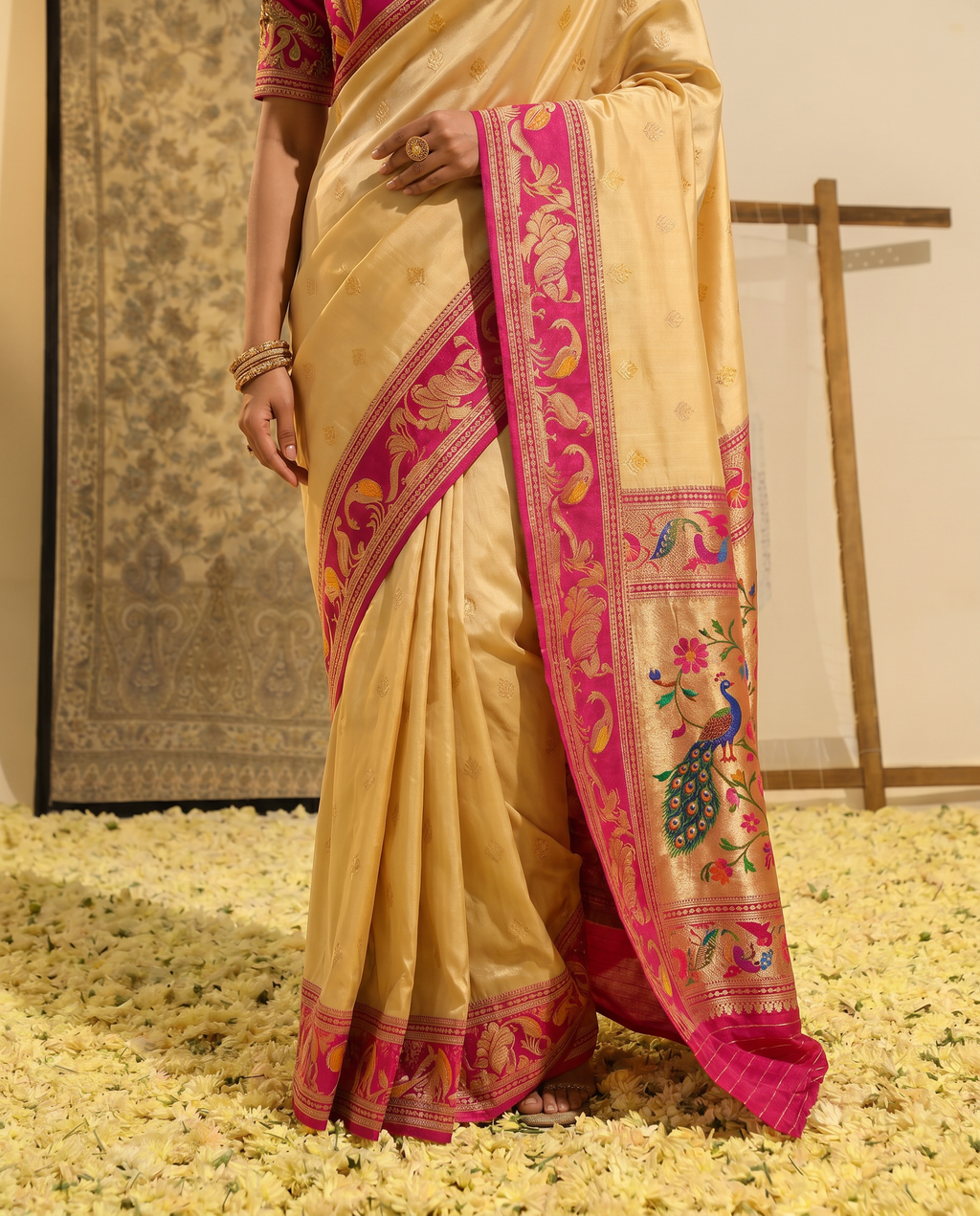 Priyamani Pure Banarasi Silk Saree - output 3 - 05 lower closeup
