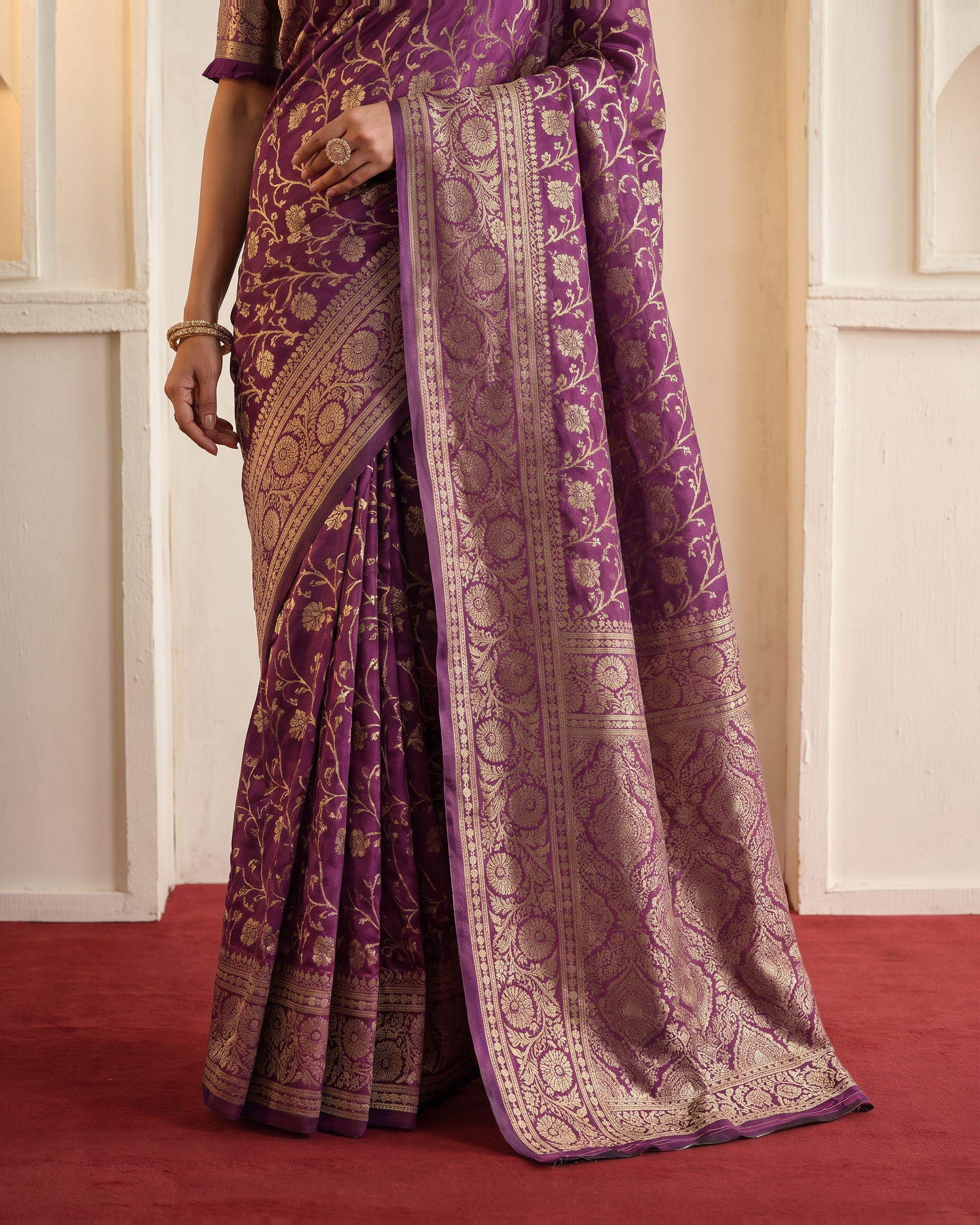 Rajvi Grand Contrast Pallu Paithani Silk Saree - Purple - lower border closeup