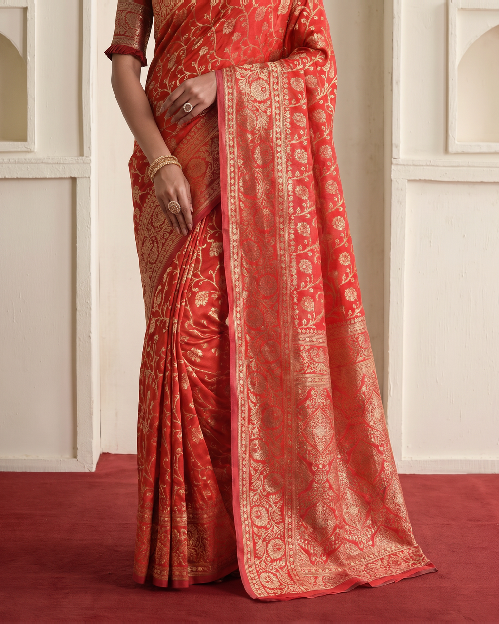 Rajvi Grand Contrast Pallu Paithani Silk Saree - Red - lower border closeup