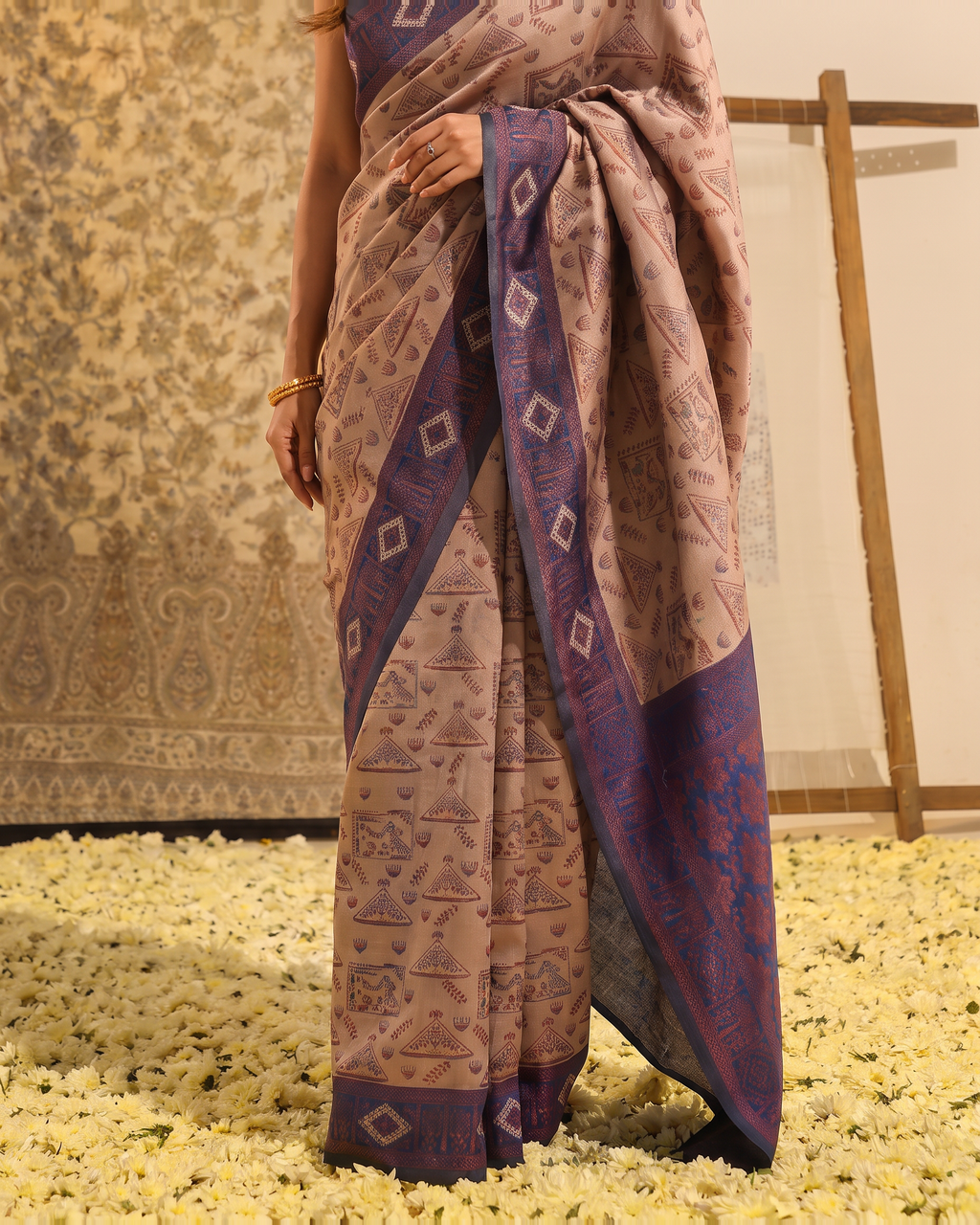 Royal Violet Bronze Silk Saree with Paisley Pallu - lower closeup