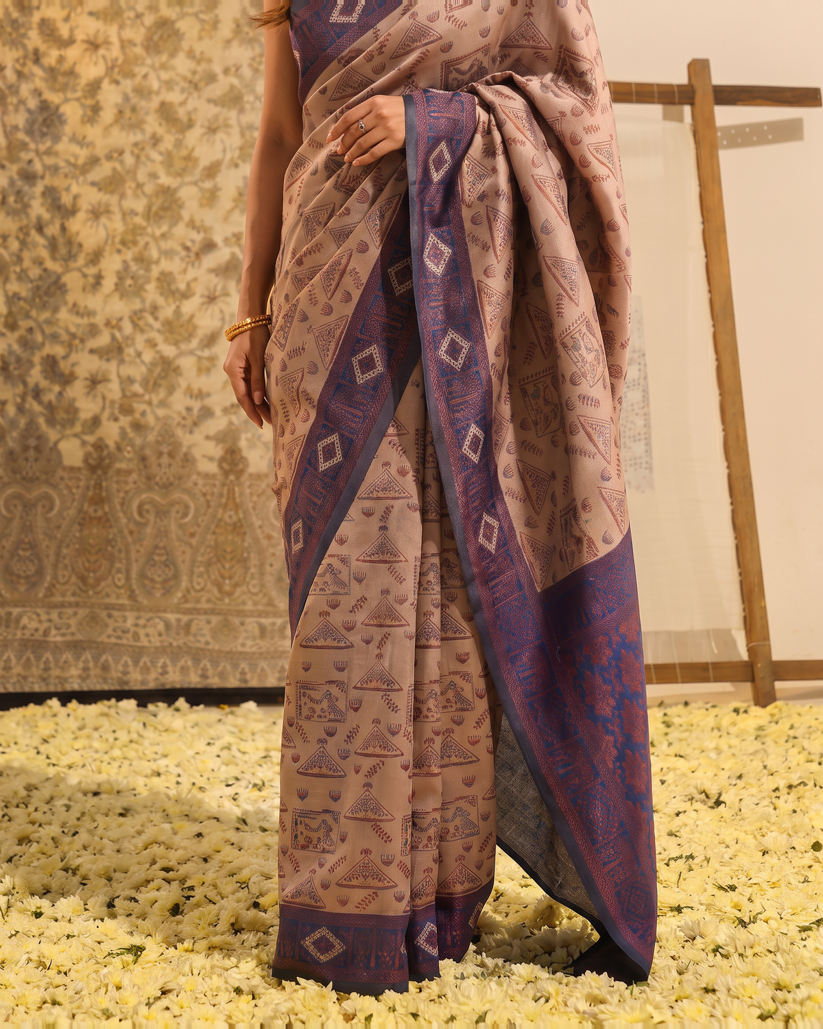 Royal Violet Bronze Silk Saree with Paisley Pallu - lower closeup