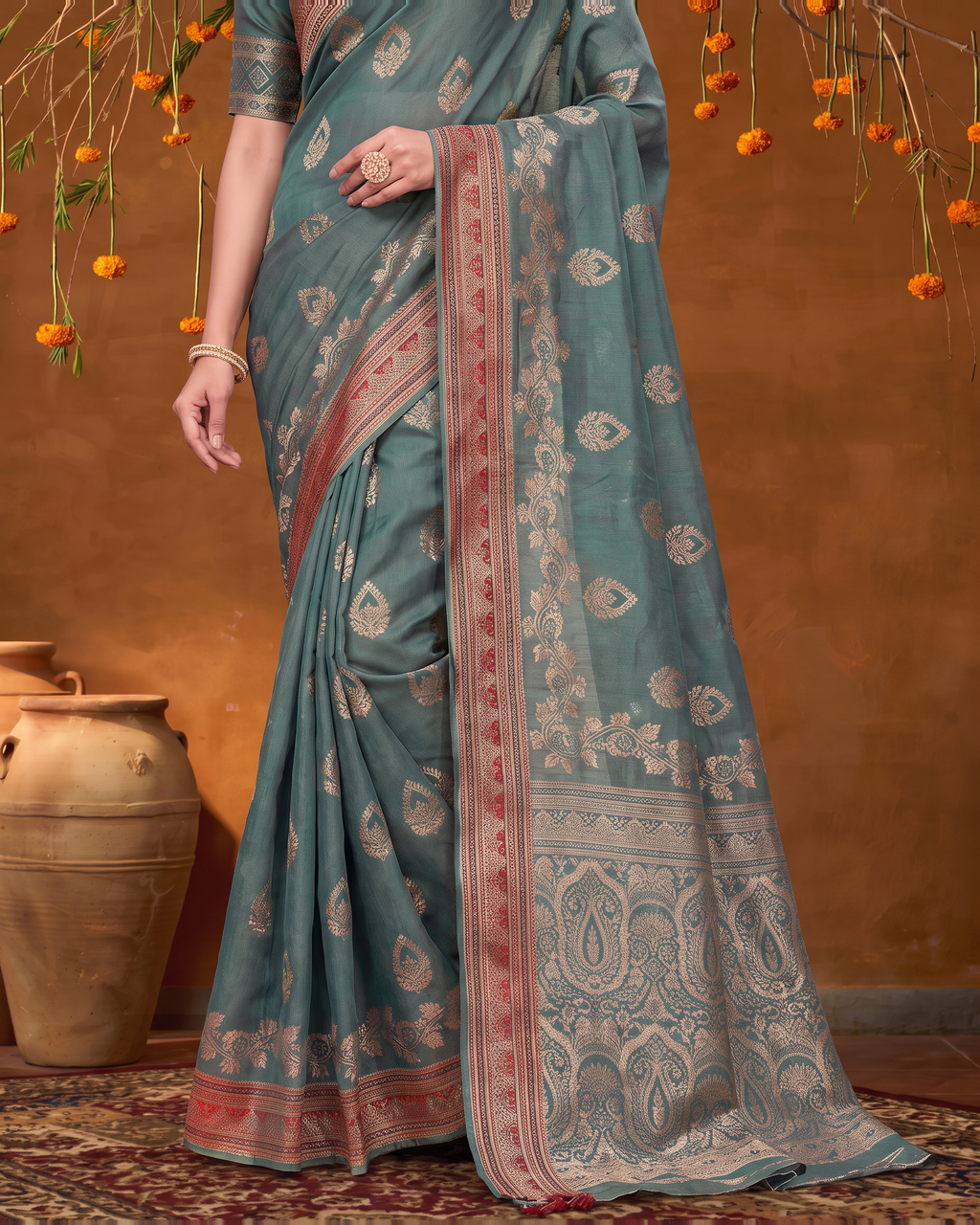 Rupali Leaf Butti Zari Silk Saree with Floral Pallu - Green - lower closeup