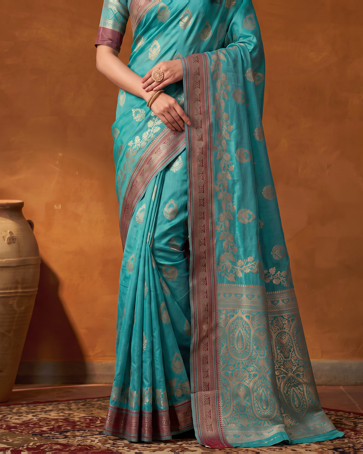 Rupali Leaf Butti Zari Silk Saree with Floral Pallu - Rama - lower closeup