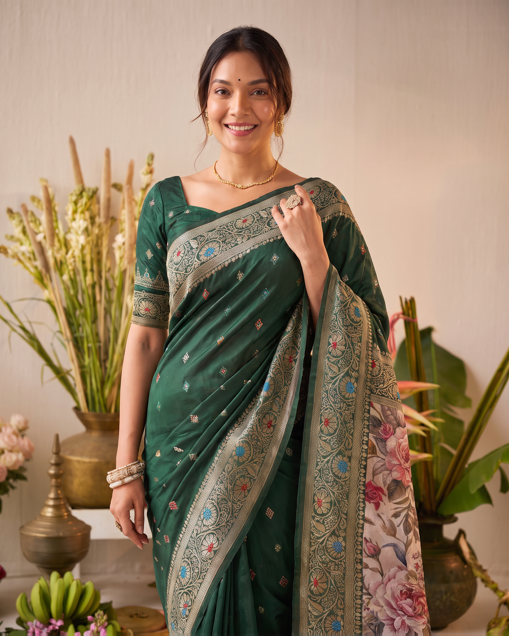 Saanvi 3D Pallu Festive Saree with Artistic Floral Finish - Green Floral - upper closeup