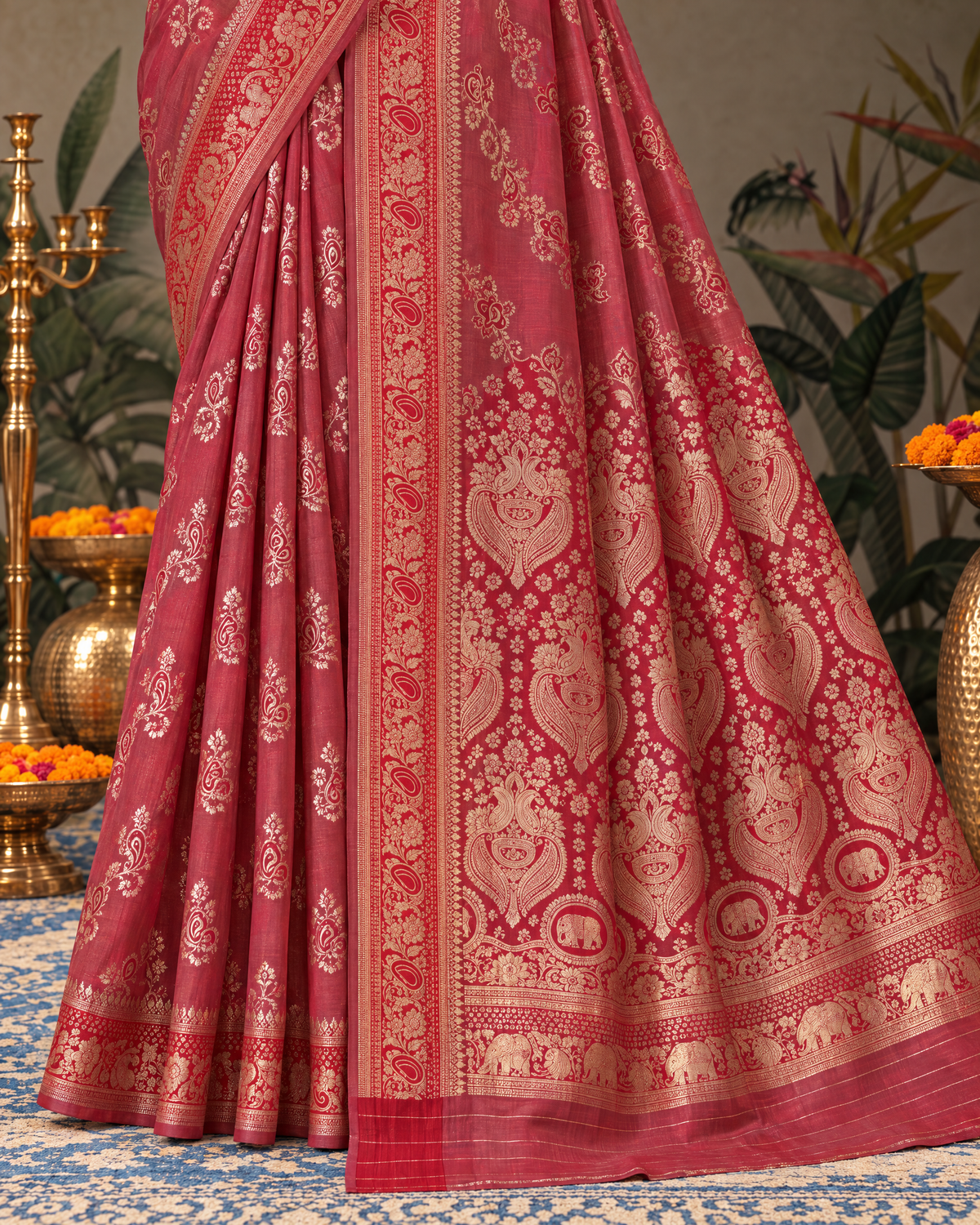 Shalmali Paisley Zari Silk Saree with Decorative Border - Maroon - lower closeup