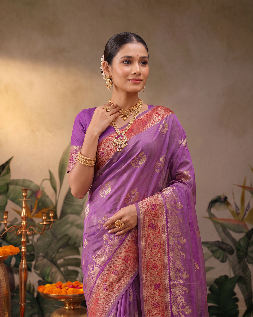 Shalmali Paisley Zari Silk Saree with Decorative Border - Purple - upper closeup