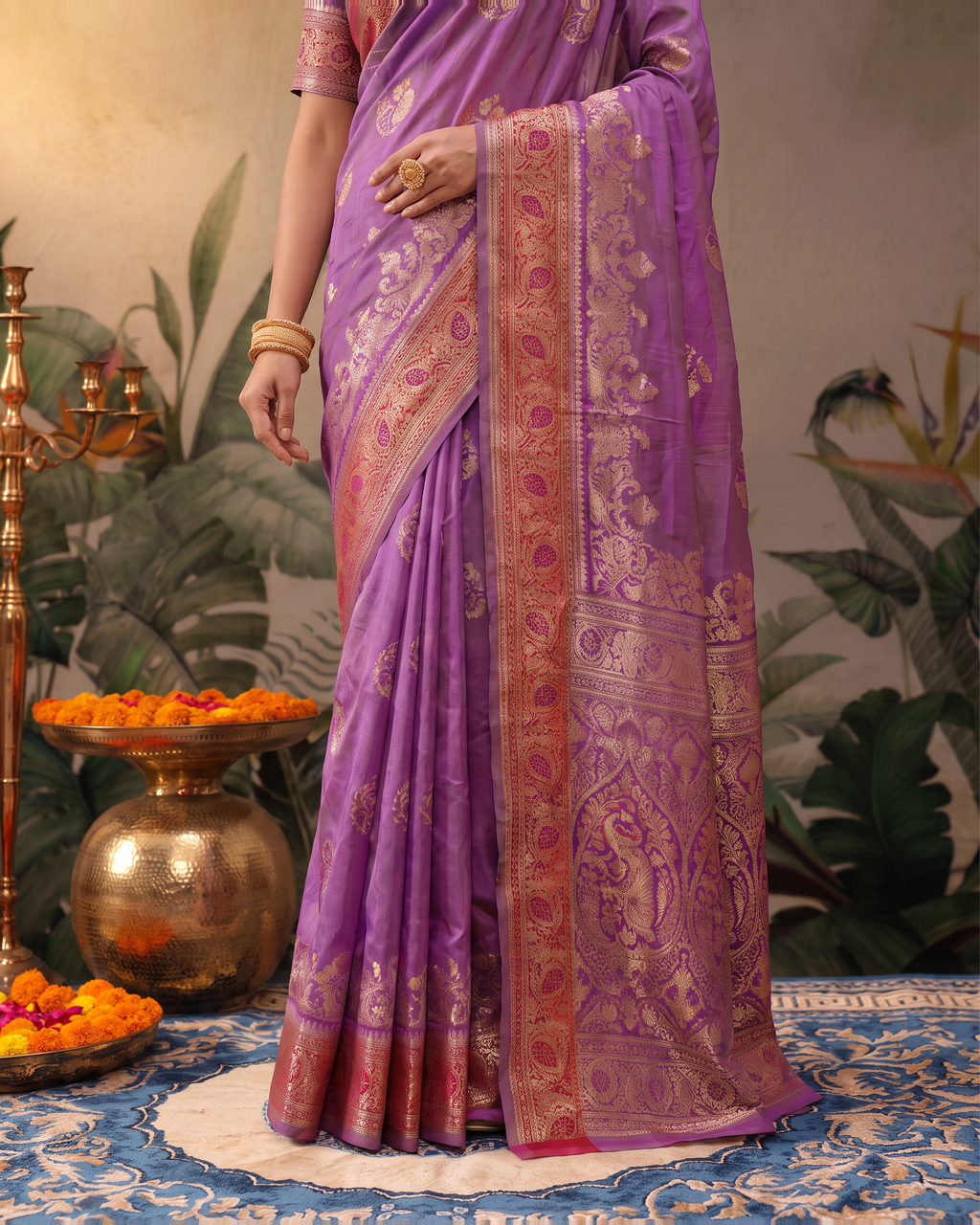 Shalmali Paisley Zari Silk Saree with Decorative Border - Purple - lower closeup