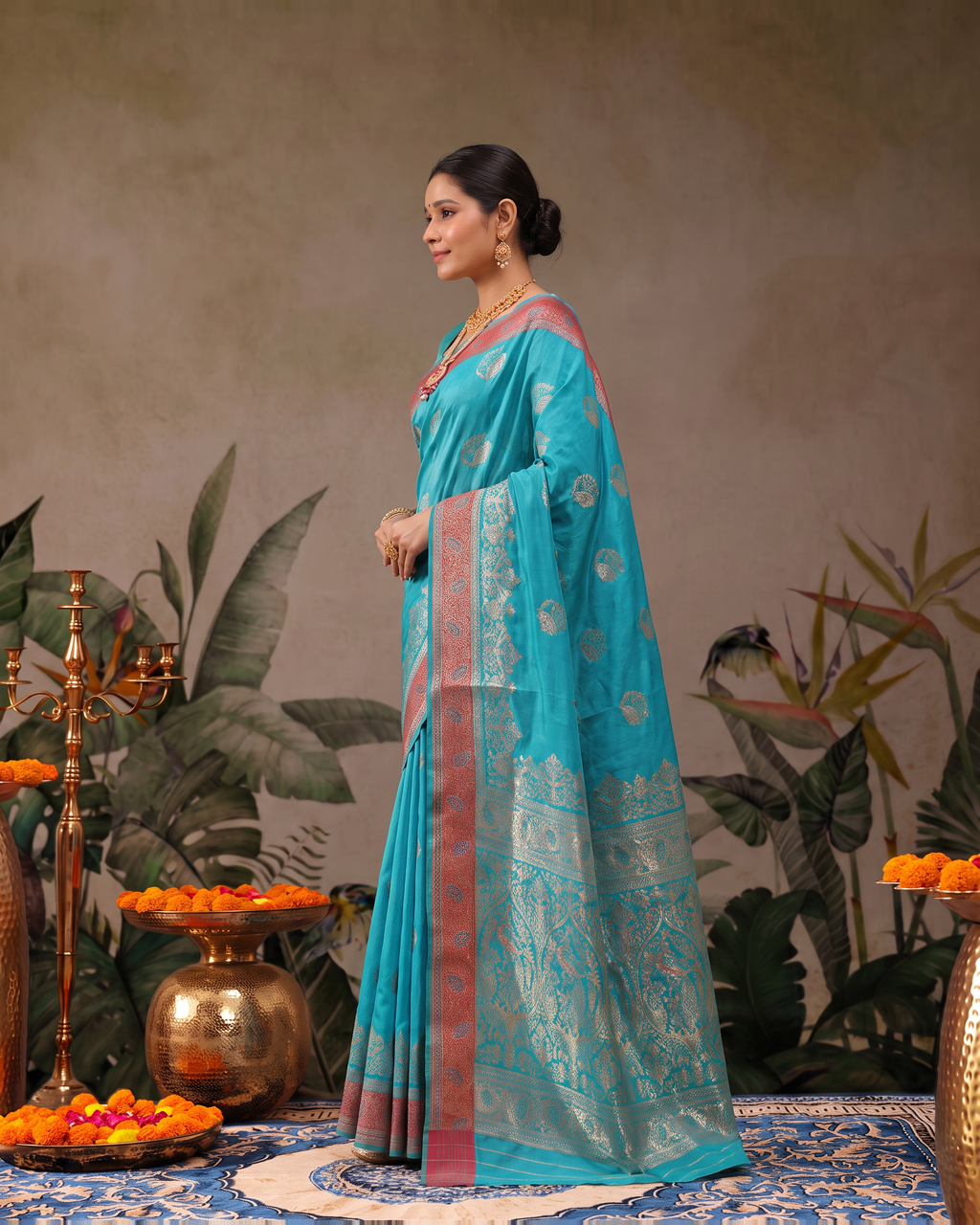 Shalmali Paisley Zari Silk Saree with Decorative Border - Rama - side