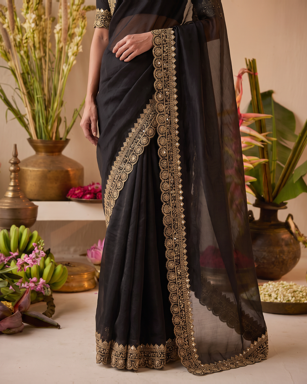 Tanisha Fine Butti Festive Saree with Embellished Border - Black - lower closeup