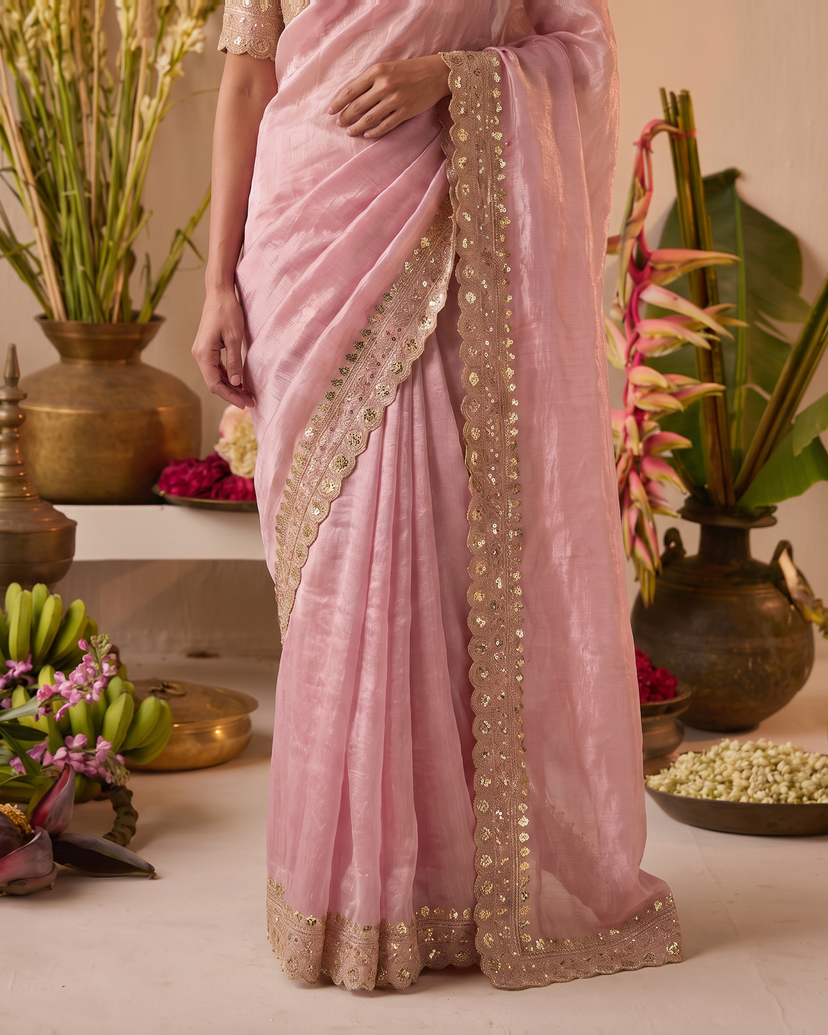 Tanisha Fine Butti Festive Saree with Embellished Border - Pink - lower closeup