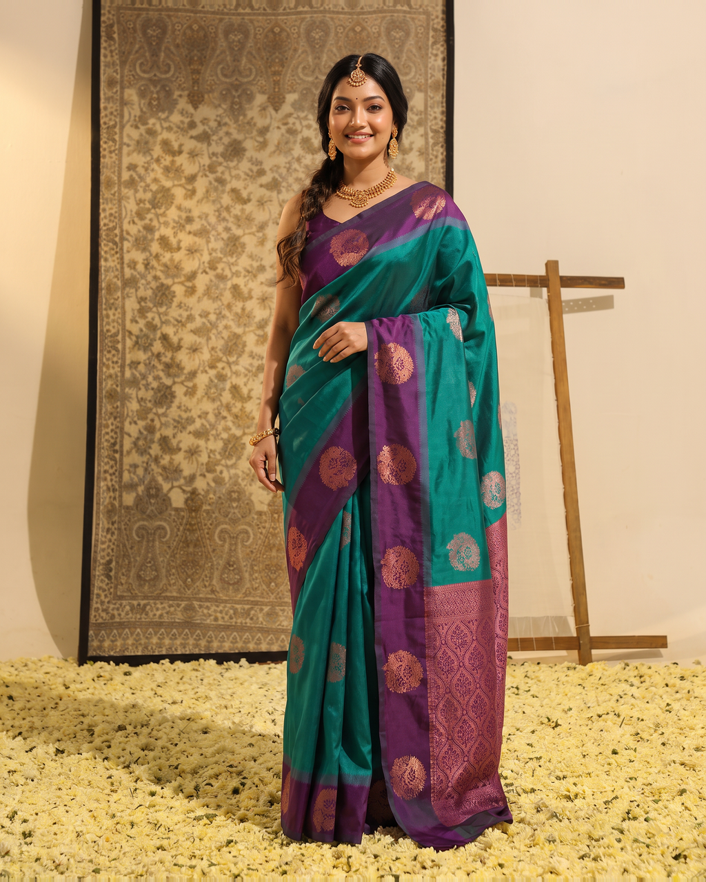 Teal Purple Silk Saree with Circular Butta Pallu - full saree hero