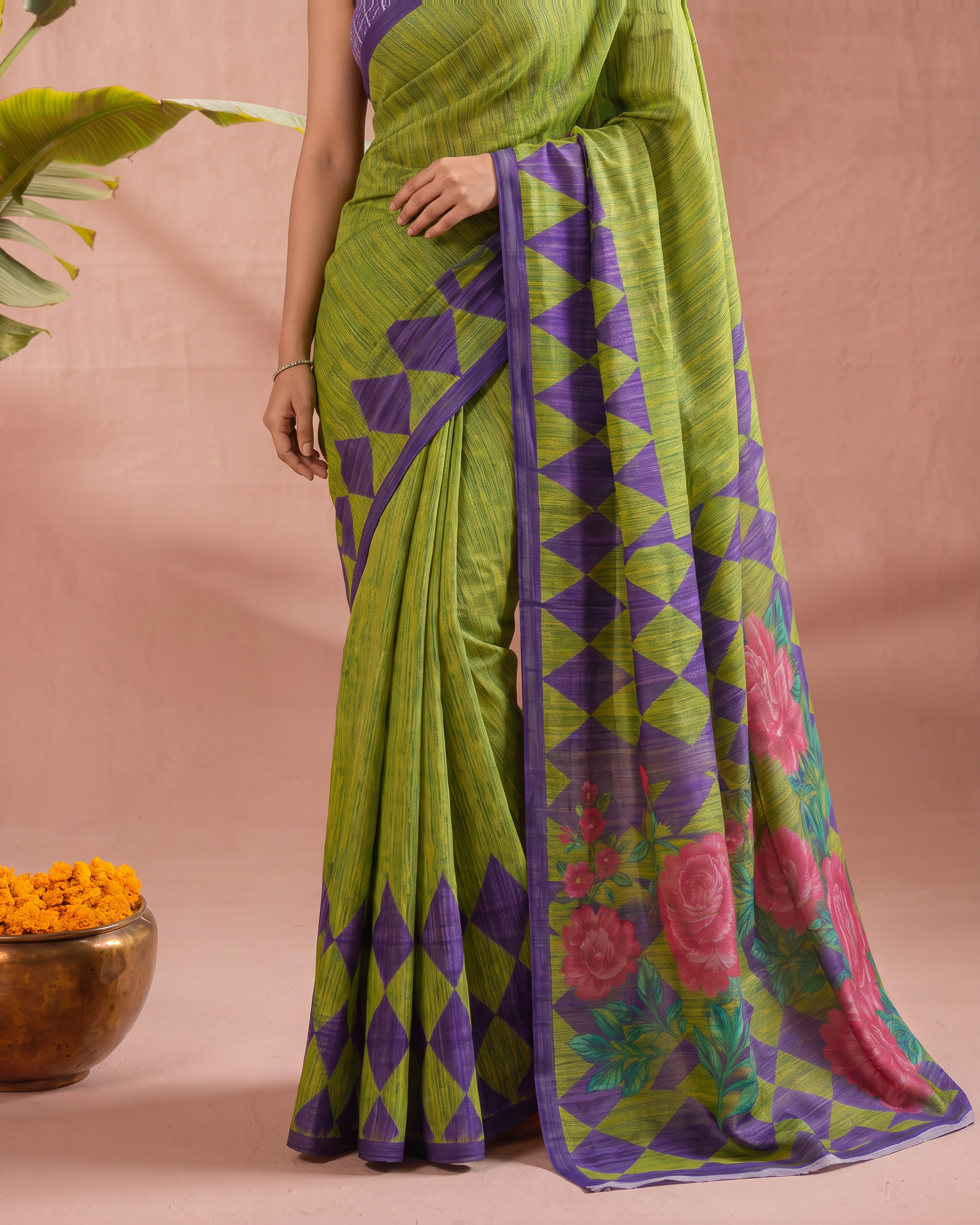 The Mist Grey Mulmul - Mehndi Green - upper closeup