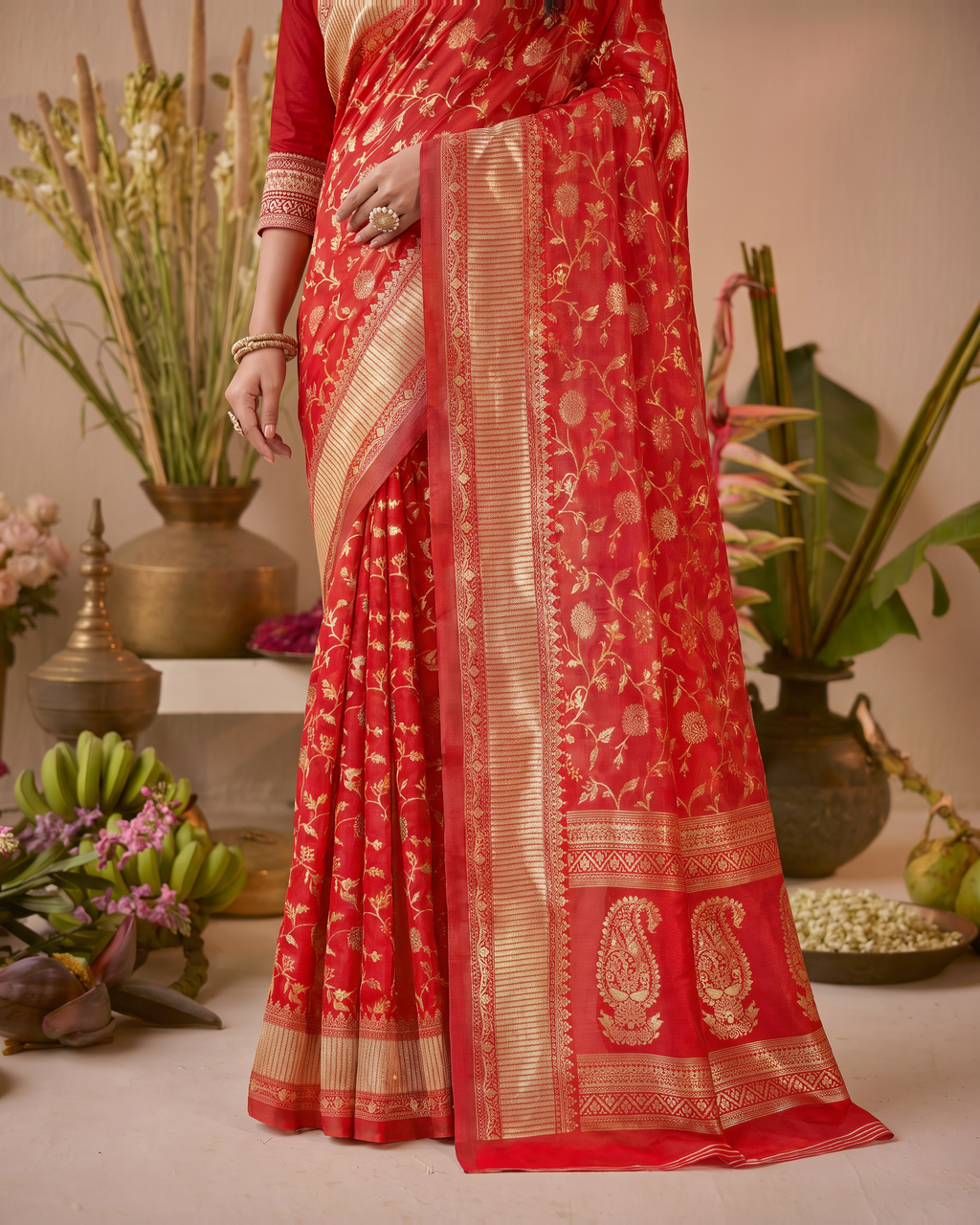 Vasundhara Botanical Trellis Silk Saree - Red - lower border closeup