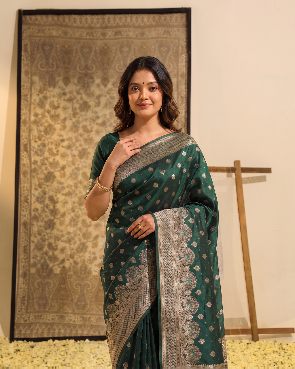 Vayana Statement Festive Saree with Ornate Border - Green Teal - upper closeup