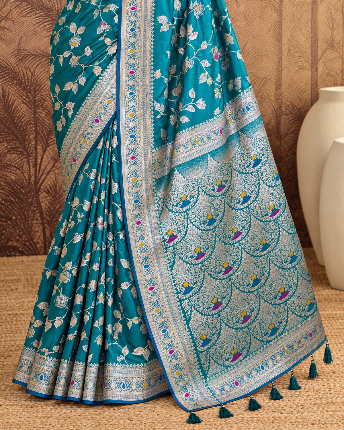Yamini Floral Spray Zari Silk Saree with Tasselled Pallu - Rama - lower closeup