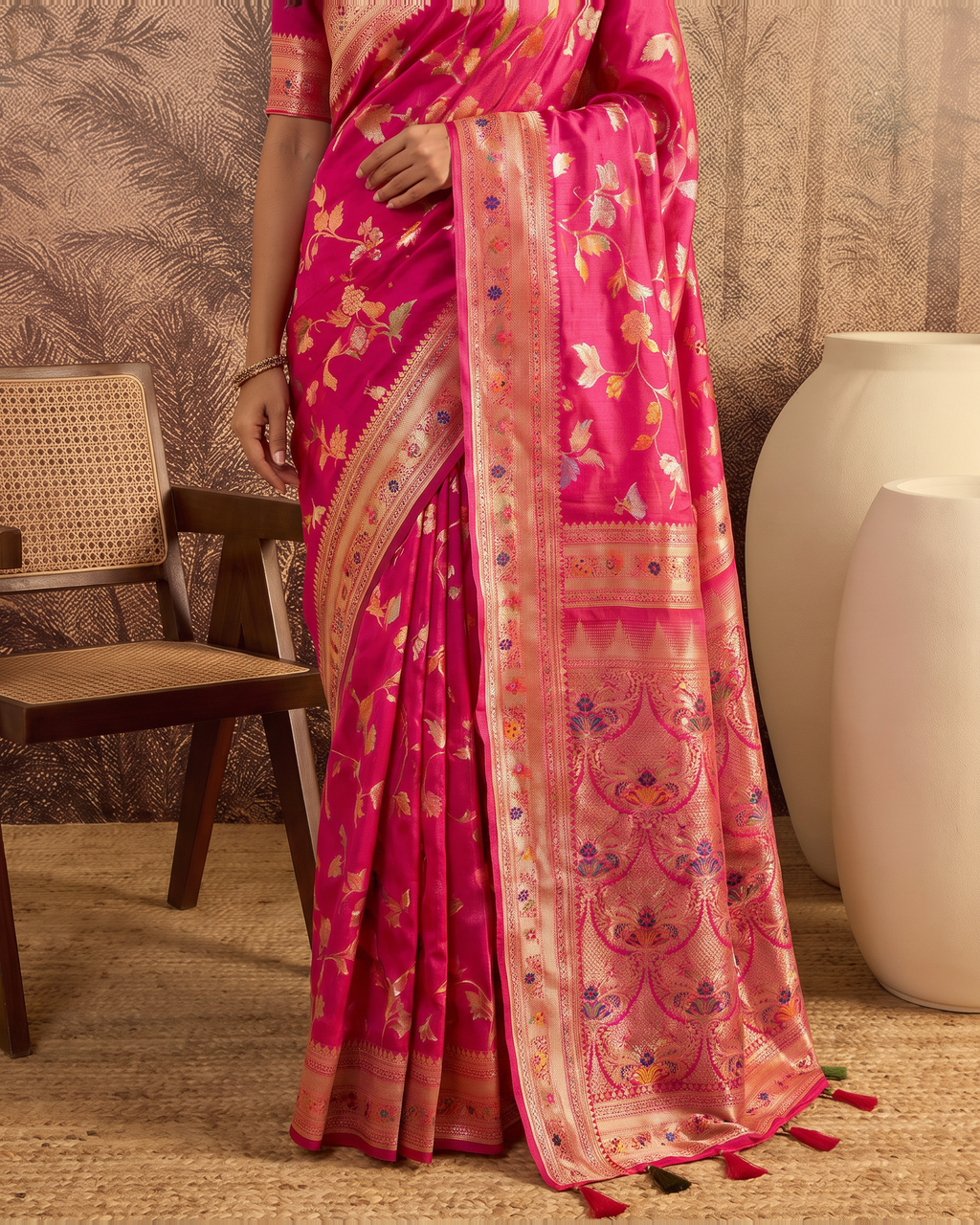 Yamini Floral Spray Zari Silk Saree with Tasselled Pallu - Rani - lower closeup