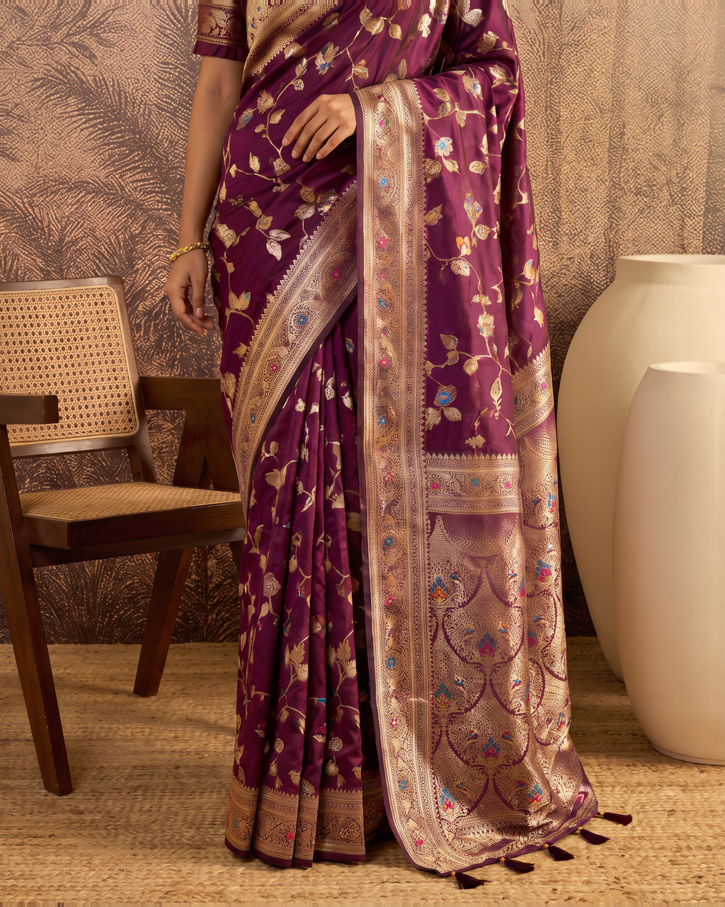 Yamini Floral Spray Zari Silk Saree with Tasselled Pallu - Wine - lower closeup