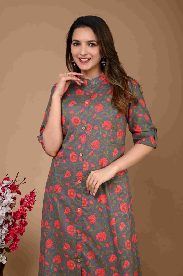 Women`s Grey Kurti Pant Set Cotton 2PC - Image 2