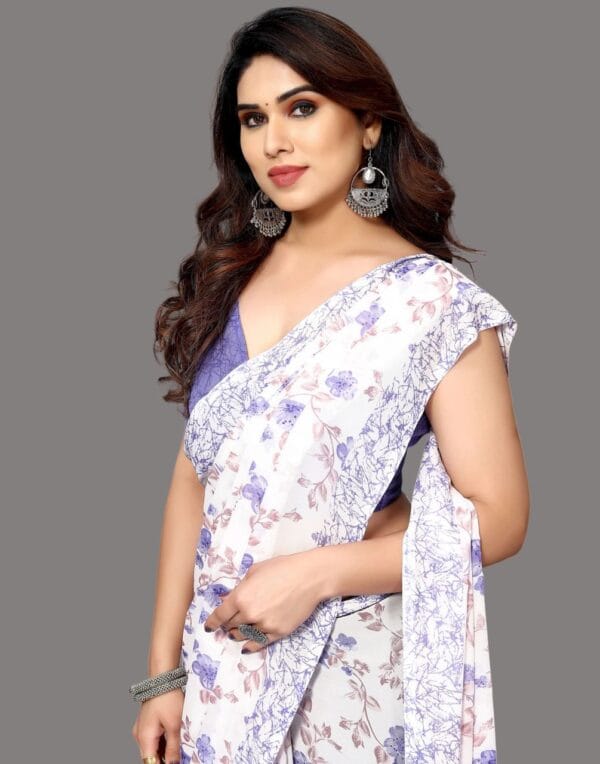 Georgette Floral Light Purple Saree - Image 2