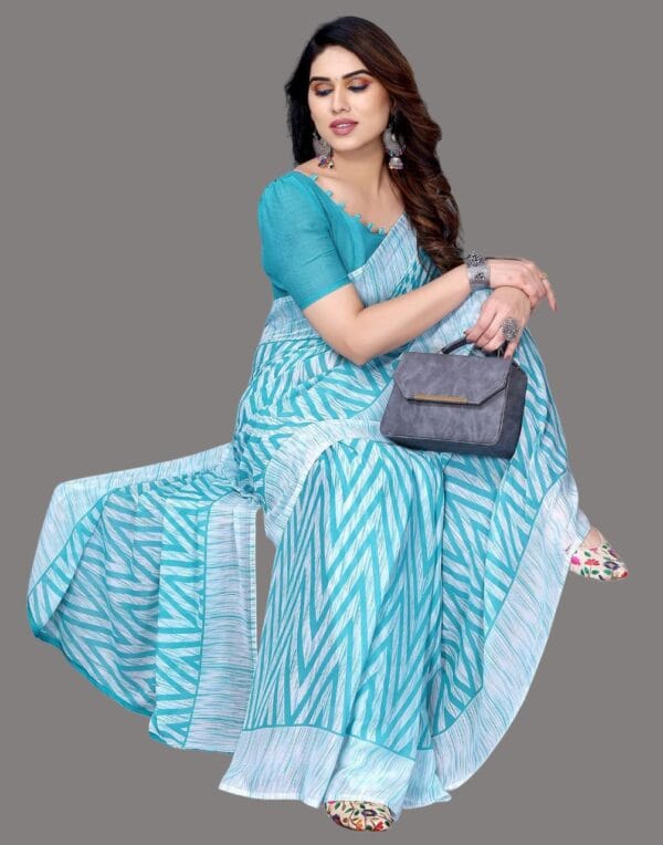 Georgette Geometric White and Turquoise Saree - Image 5